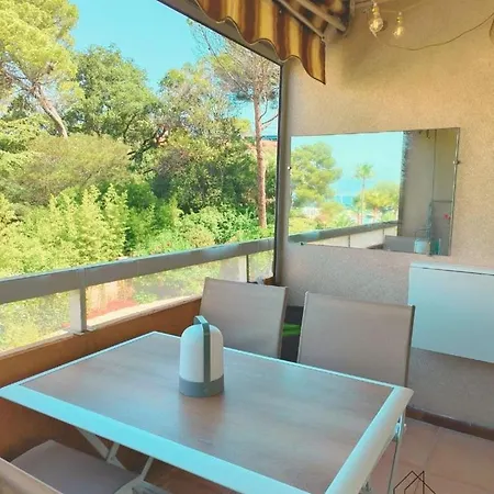 Tres Bel Le Santa Lucia A Saint-rapael - Confort, Climatisation Et Vue ! * Ampuis